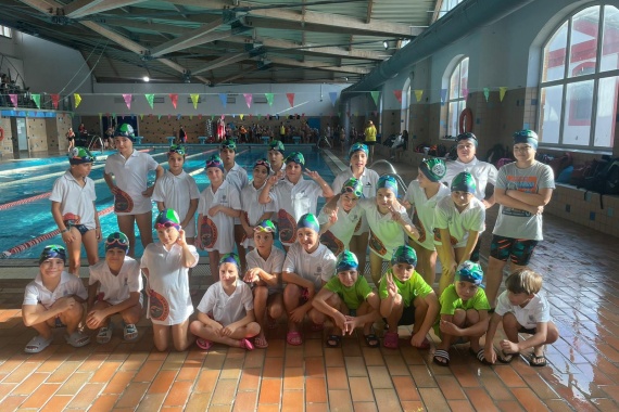 Primera Etapa por Clubes Jóvenes Nadadores 2023-2024. El C.N. San Fernando se encuentra en tercera posición.