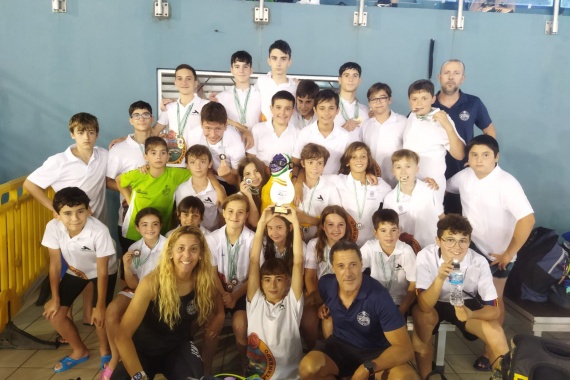 El C.N. San Fernando finaliza Subcampeón del Circuito Provincial Jóvenes Nadadores 2022-2023. El equipo isleño consigue 33 medallas, 10 Oros, 16 Platas y 7 Bronces.